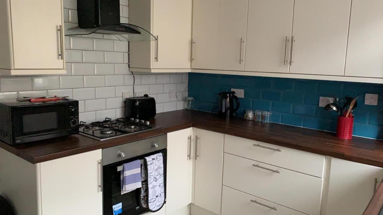 Anfield House 2 Bedroom 2 Mins From Anfield Stadium Sleeps 7 Ліверпуль Екстер'єр фото