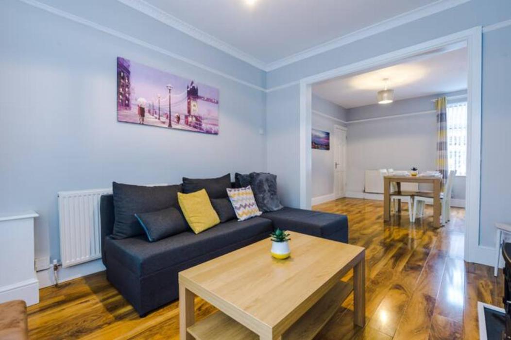 Anfield House 2 Bedroom 2 Mins From Anfield Stadium Sleeps 7 Ліверпуль Екстер'єр фото
